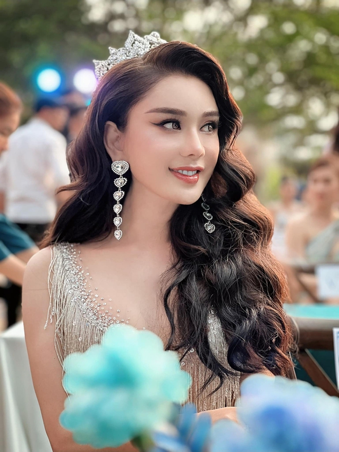 Lâm Khánh Chi lên tiếng việc đội vương miện dự sự kiện dù không phải Hoa hậu - Ảnh 2.