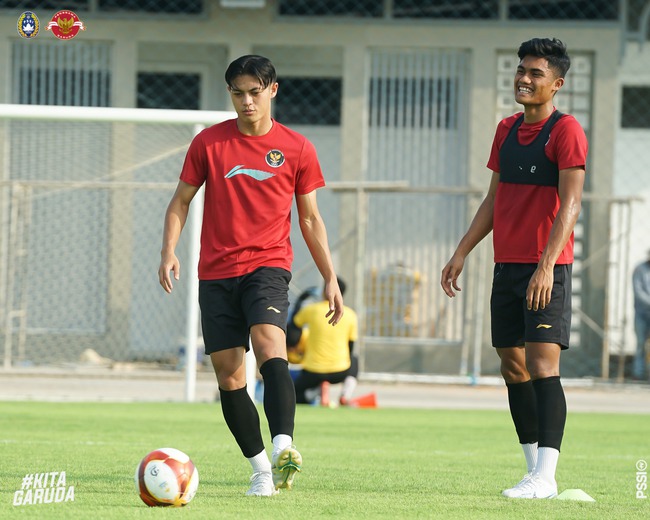 Độc lạ U22 Indonesia: Cầu thủ phải làm bài kiểm tra viết trước ngày thi đấu SEA Games 32 - Ảnh 2.