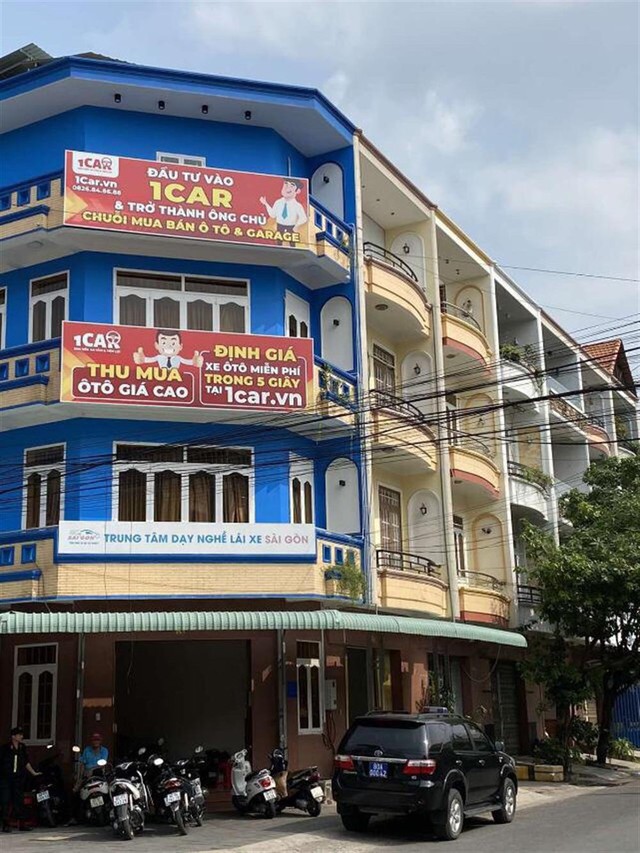 Nóng: Khởi tố, bắt Giám đốc Trung tâm dạy nghề lái xe Sài Gòn