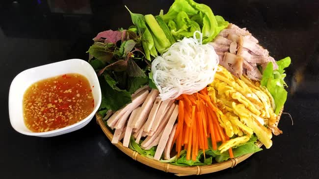 1 cách ăn nhiều người Việt khen ngon nức nở nhưng có thể khiến cơ thể phải gánh họa - Ảnh 1.