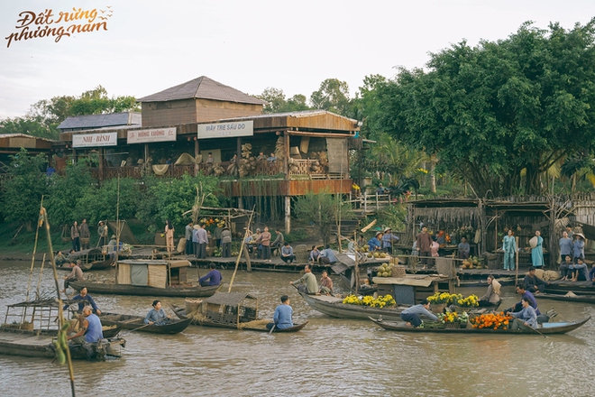 Choáng ngợp trước khung cảnh nhiều địa danh nổi tiếng của Việt Nam được các đoàn phim chi tiền tỷ để phục dựng - Ảnh 16.