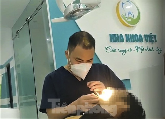 H&agrave; Tĩnh: Xử l&yacute; nghi&ecirc;m b&aacute;c sĩ dởm nhổ răng cho nhiều người - Ảnh 1.