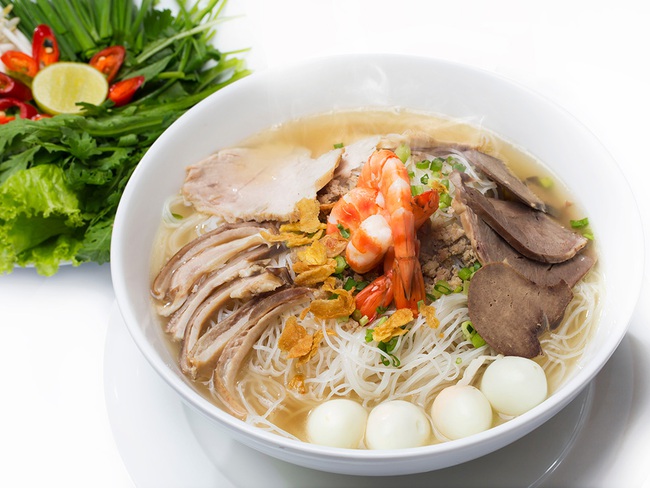 Du khách Hàn Quốc bị hương thơm của đặc sản Việt Nam “dẫn dụ”: Đi hết từ ngỡ ngàng này tới ngỡ ngàng khác
