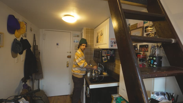 Căn phòng siêu nhỏ 7m2 giữa New York hoa lệ gây tranh cãi, giá thuê tới 15 triệu đồng/tháng: Người thuê hài lòng với trải nghiệm sống nhưng liệu có đáng