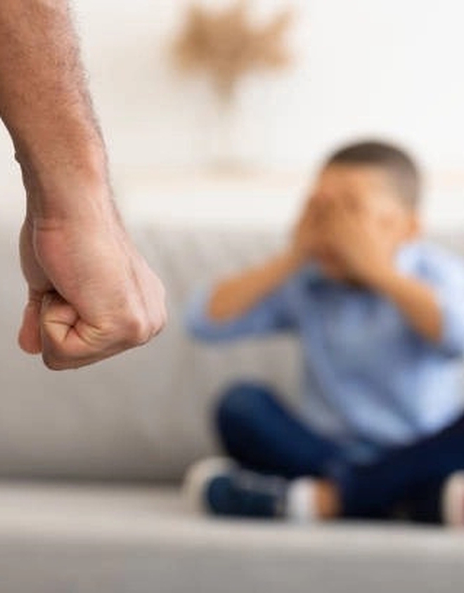 3 biểu hiện của người cha vô tâm khiến con cái tổn thương - Ảnh 2. 3 biểu hiện của người cha vô tâm khiến con cái tổn thương - Ảnh 2.