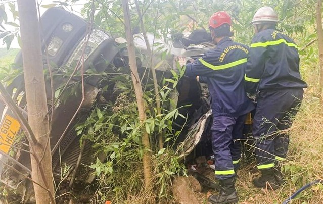 Vụ lật xe tải chở dưa hấu ở Phú Yên: Xót thương gia cảnh chồng tử vong bỏ lại 3 con thơ, vợ ốm yếu - Ảnh 1.