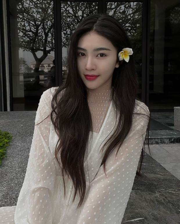 Lan truyền hình ảnh trước khi phẫu thuật thẩm mỹ của “bản sao Phạm Băng Băng” - Ảnh 5.