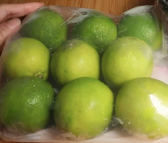 Bí quyết bảo quản chanh tươi cả tháng không hỏng - Ảnh 1. Bí quyết bảo quản chanh tươi cả tháng không hỏng - Ảnh 1.