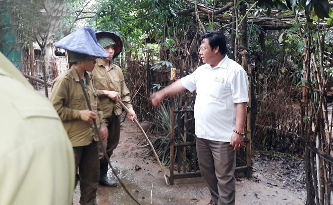 Gia đình sống gần như tuyệt giao với xã hội ở Thanh Hóa: Khai quật khu vườn bí ẩn, tìm thấy vô số sắt thép - Ảnh 5.