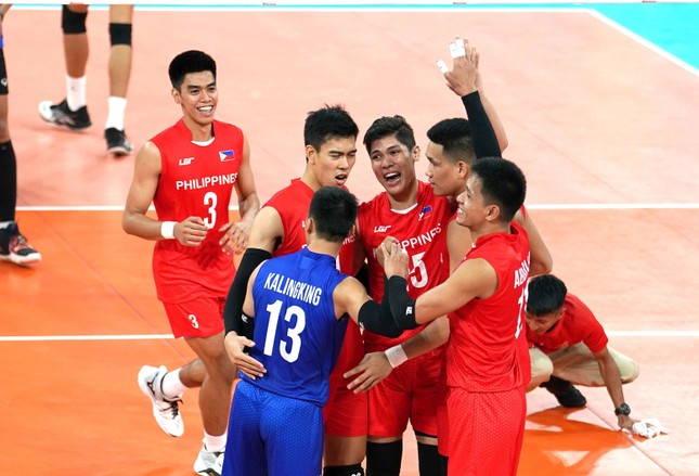 Chuyện lạ SEA Games 32: Bóng chuyền nam Phillipines vẫn thi đấu dù…bị bỏ quên khi bốc thăm chia bảng - Ảnh 1.