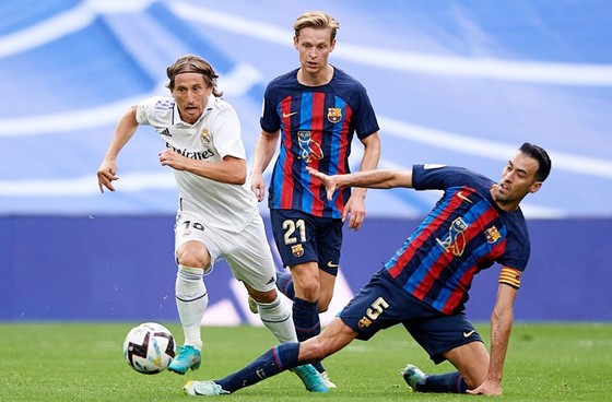 Real Madrid vẫn chưa đàm phán gia hạn với Modric - Ảnh 1.