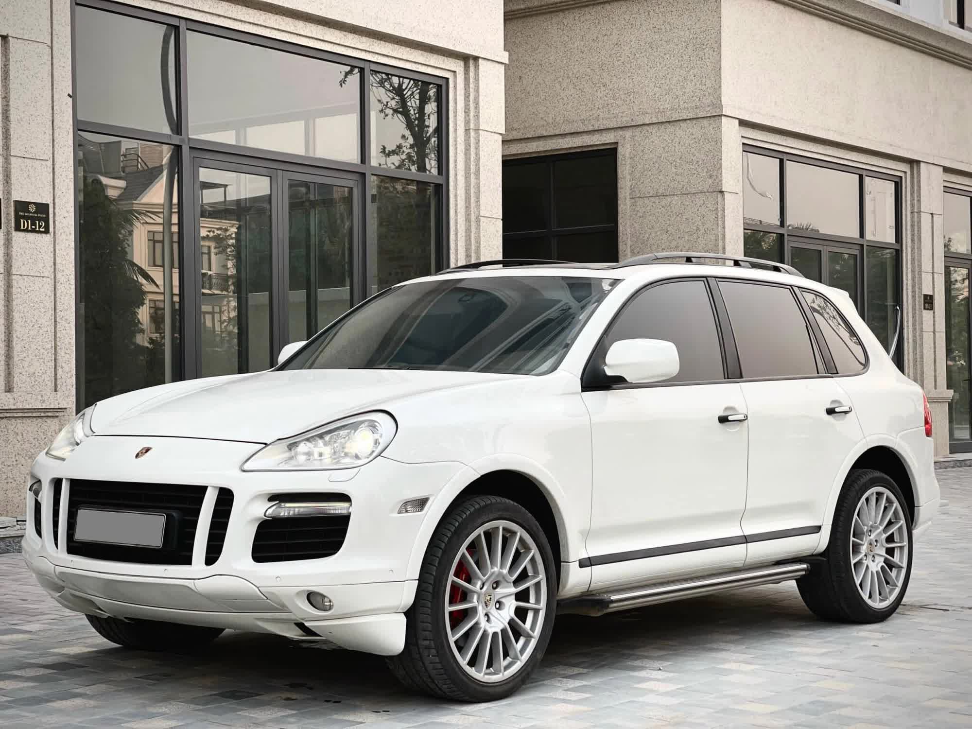 Bán Porsche Cayenne GTS giá ngang Civic, người bán cam kết: ‘Zin từng con ốc, độ mới không có đối thủ’ - Ảnh 2.