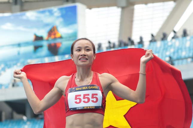 Trực tiếp SEA Games 32 ngày 10/5: Các VĐV bơi, điền kinh vượt qua vòng loại trong buổi sáng - Ảnh 2.