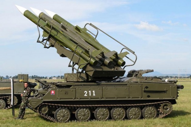 Séc gửi uỷ thác khối hệ thống chống ko 2K12 Kub cho tới Ukraine - Hình ảnh 1.