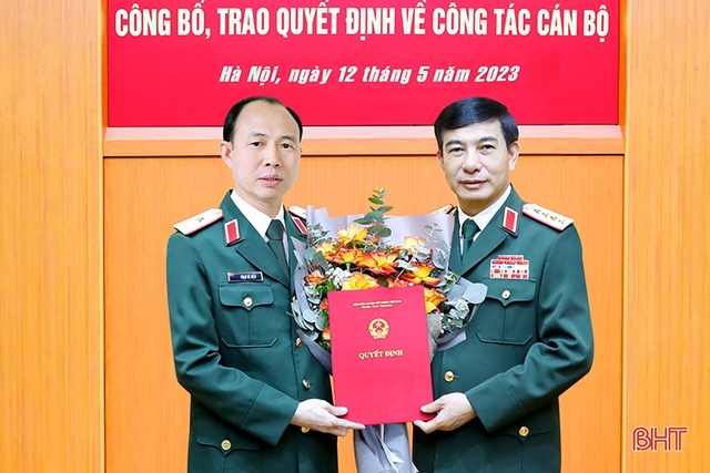 Chỉ định Bí thư Đảng ủy Cơ quan Trung ương; thăng quân hàm Thiếu tướng Tư lệnh Binh đoàn - Ảnh 2.
