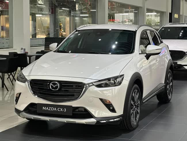 Mazda CX-3 lần đầu giảm 100 triệu tại Việt Nam: Giá khởi điểm chỉ ngang Sonet, nỗ lực tìm khách trước Creta và Seltos - Ảnh 2.