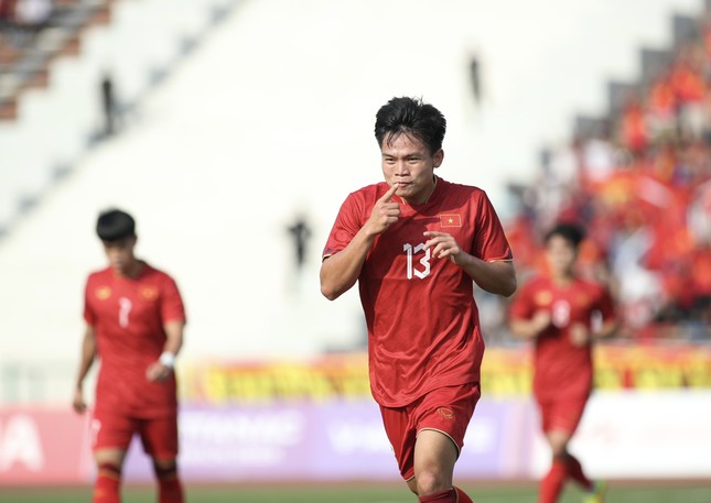Trực tiếp U22 Việt Nam vs U22 Myanmar 1-0 (H1): Văn Cường mở tỷ số - Ảnh 2.