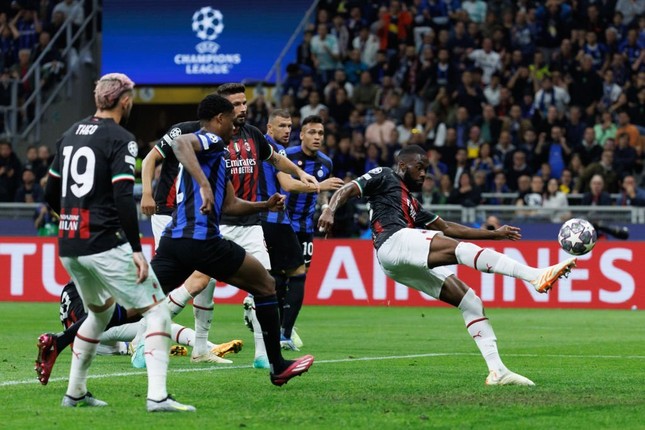 Lautaro Martinez lập công, Inter Milan giành vé vào chung kết Champions League - Ảnh 1.