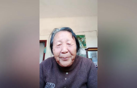 Cụ bà 80 tuổi cô đơn khi sống một mình: Tôi không đòi hỏi các con phải ở bên nhưng thật quá trống trải - Ảnh 1.