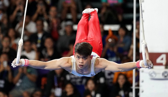 Campuchia cấm nhà vô địch thế giới thể dục dụng cụ tranh tài ở nhiều nội dung tại SEA Games 32 - Ảnh 1. Campuchia cấm nhà vô địch thế giới thể dục dụng cụ tranh tài ở nhiều nội dung tại SEA Games 32 - Ảnh 1.