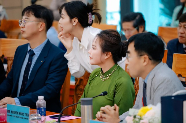 Vợ diễn viên Quý Bình trải lòng chuyện ở xa chồng và lý do coi Phú Quốc là quê hương thứ 2 - Ảnh 1.