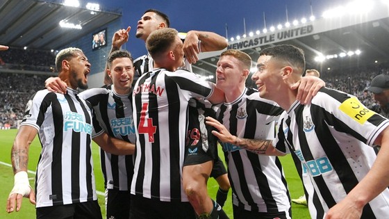 Eddie Howe: “Tốp 4 không có trong kế hoạch của Newcastle” - Ảnh 2.