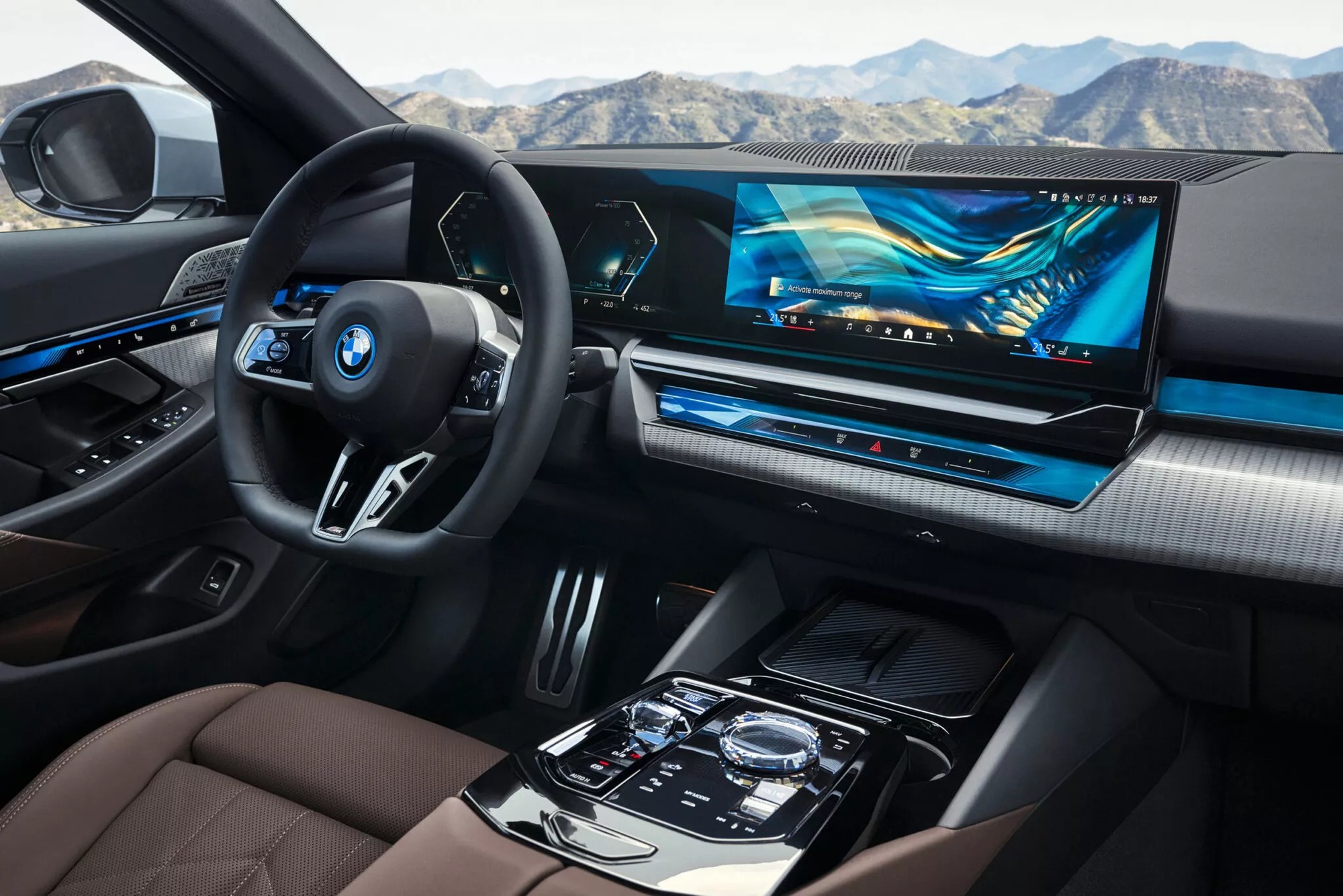 BMW 5-Series 2024 ra mắt: Dài hơn 5m, thiết kế ngày càng như xe Hàn - Ảnh 16.