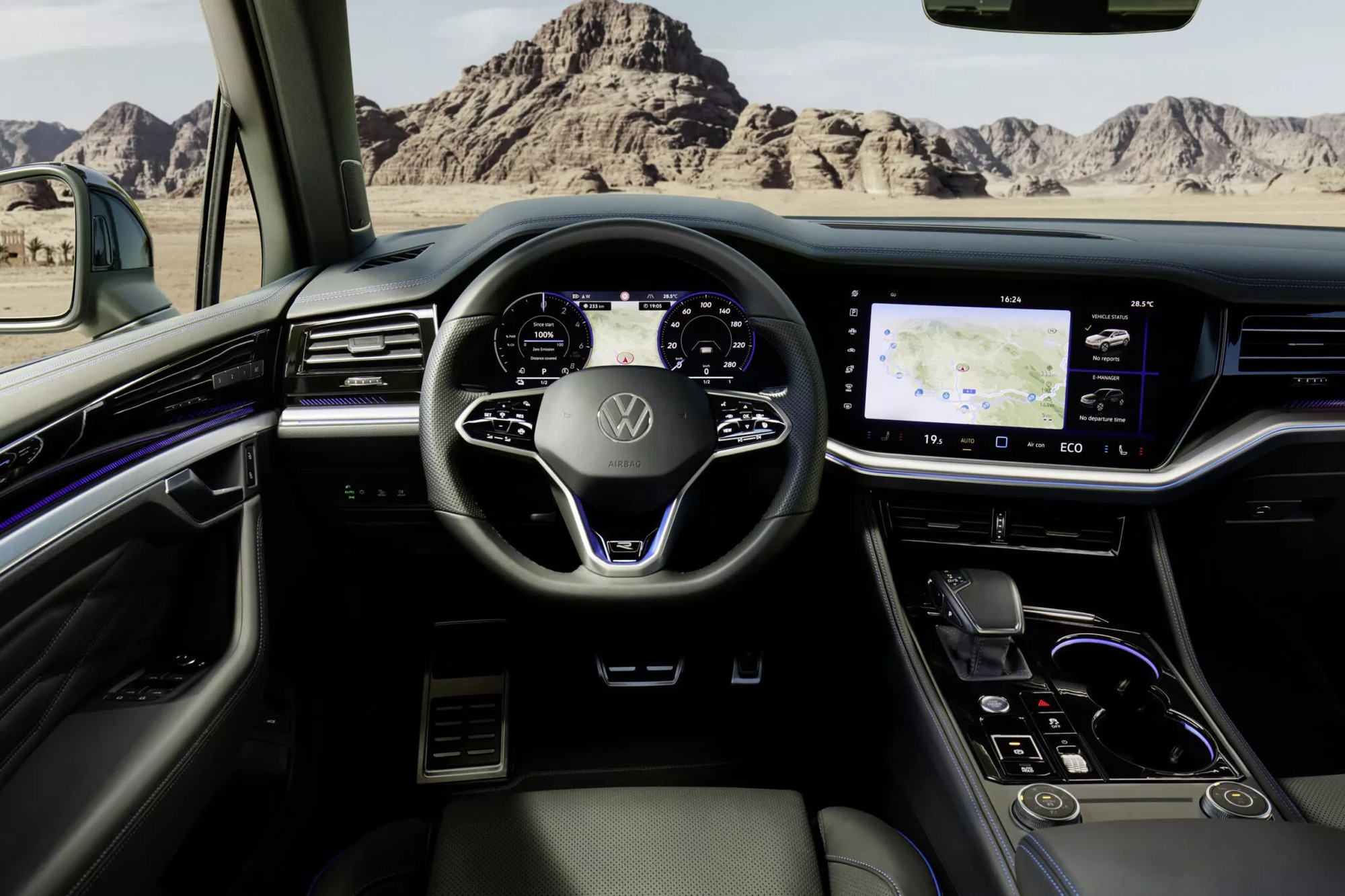 Volkswagen Touareg 2023 ra mắt: Giá khởi điểm quy đổi 1,75 tỷ đồng, tham vọng đấu X5 và GLE - Ảnh 7.