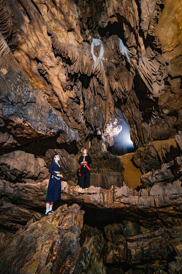 Khám phá hang Bó Mỳ - điểm đến ít biết ở Hà Giang - Ảnh 5.