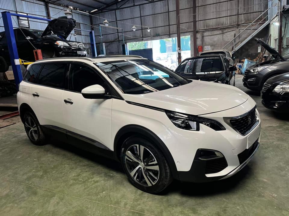 Peugeot 5008 tai nạn nát đầu tưởng chỉ còn nước bán sắt vụn nhưng được thợ Việt hồi sinh trông như mới - Ảnh 15.