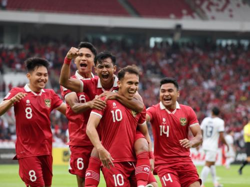 Gọi 10 ngôi sao từ nước ngoài, ĐT Indonesia liệu có thể “gây sốc” trước Messi và tuyển Argentina? - Ảnh 3.