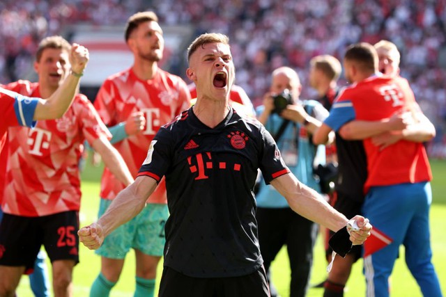 Niềm vui vỡ òa và giọt nước mắt tiếc nuối trong ngày Bayern Munich nghẹt thở lên ngôi - Ảnh 12.