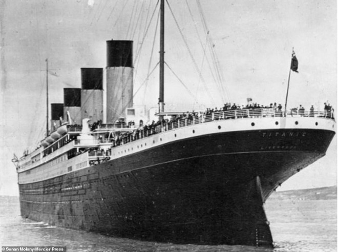 Scan xác tàu Titanic, công ty thám hiểm tìm thấy vòng cổ có răng “thủy quái” megalodon - Ảnh 8.