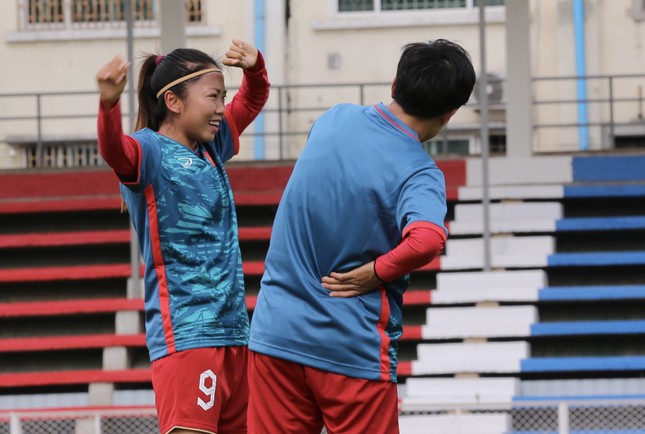Trực tiếp SEA Games 32: Nữ Việt Nam vs Nữ Malaysia 0-0 (H1): Bảo vệ ngôi hậu - Ảnh 3.