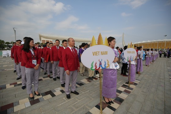 Lễ thượng cờ xúc động của đoàn thể thao Việt Nam ở SEA Games 32 - Ảnh 2.