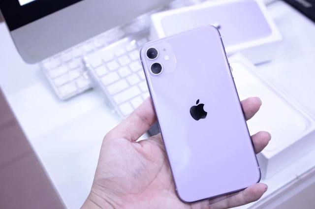 Loạt điện thoại iPhone 11, iPhone 13, Oppo Reno, Remi Note 12 tiếp tục sập giá nhân ngày đôi 5/5 - Ảnh 1.