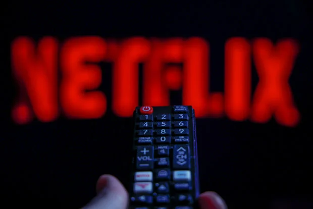 Netflix vừa làm một điều khiến 100 triệu người dùng toàn thế giới lũ lượt rủ nhau hủy đăng ký - Ảnh 2.