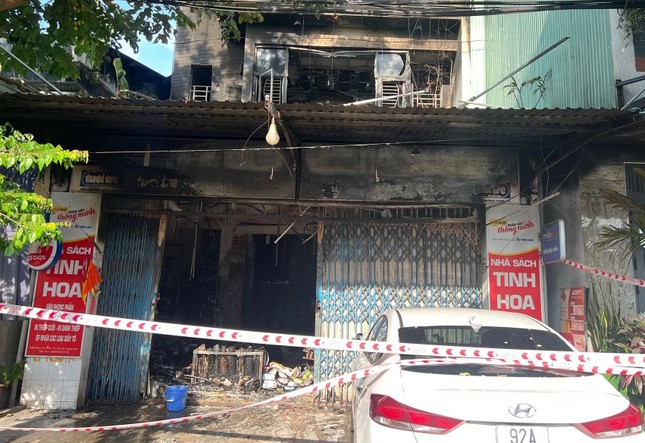 Hỏa hoạn 2 người tử vong: Ám ảnh tiếng kêu cứu trong ngôi nhà bị cháy - Ảnh 7.