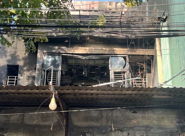 Hỏa hoạn 2 người tử vong: Ám ảnh tiếng kêu cứu trong ngôi nhà bị cháy - Ảnh 5.