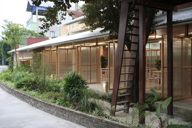 Một nhà hàng ở ngoại thành Hà Nội có view đẹp, báo Mỹ cũng khen hết lời - Ảnh 8.
