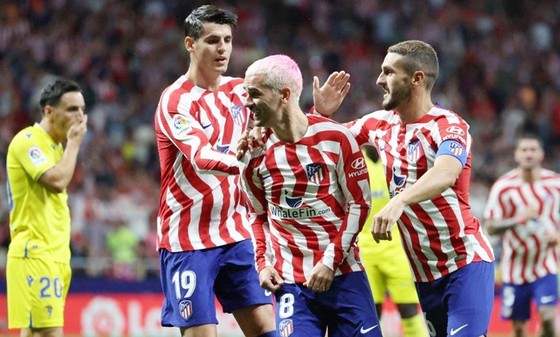 Atletico thắng Cadiz 5-1, giành vị trí thứ nhì bảng - Ảnh 1.