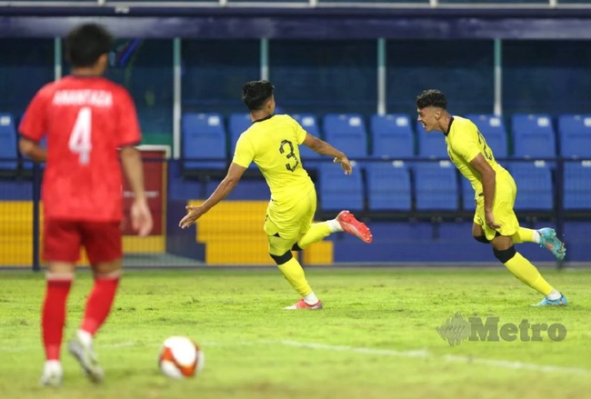 Báo Malaysia hí hửng, cho rằng đội nhà gặp may vì chỉ thua 3 bàn trước tuyển Việt Nam - Ảnh 2.