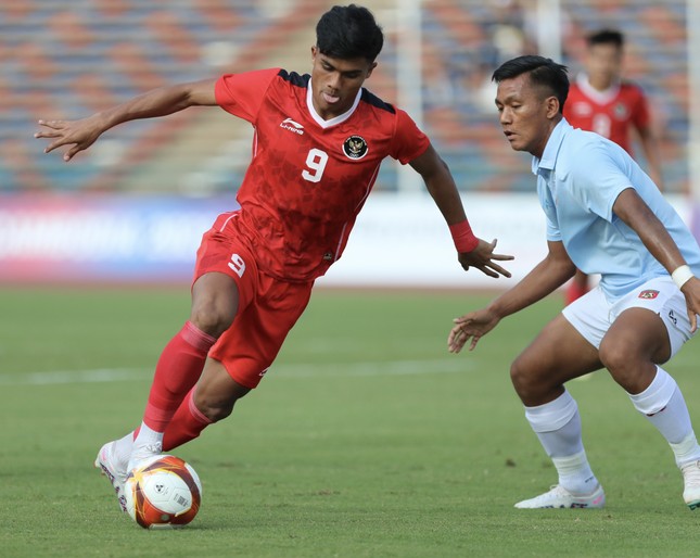 Trực tiếp U22 Indonesia vs U22 Myanmar 2-0 (H1): Được hưởng 11m, Sananta nhân đôi cách biệt - Ảnh 3.