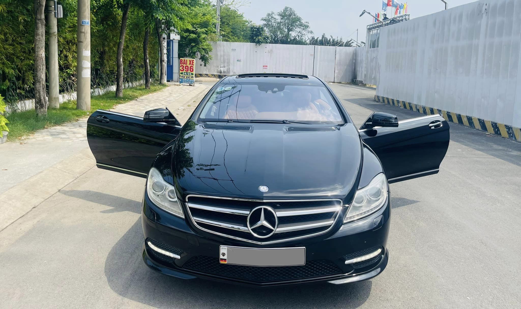 Mercedes CL 500 12 năm tuổi rao bán hơn 1,6 tỷ đồng: CĐM thẳng thừng chê giá cao vì xe mất zin, ngang tiền mua C-Class mới - Ảnh 2.