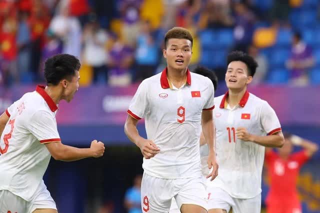 Báo Indonesia: U22 Việt Nam hoá ra còn nhiều điểm yếu, đó là cơ hội vàng cho chúng ta - Ảnh 1. Báo Indonesia: U22 Việt Nam hoá ra còn nhiều điểm yếu, đó là cơ hội vàng cho chúng ta - Ảnh 1.