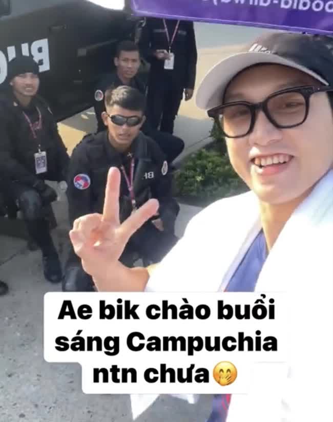 Nam thần tuyển bơi thử sức chào tiếng Campuchia, dậy từ sáng sớm tập luyện cho mục tiêu hái vàng - Ảnh 1. Nam thần tuyển bơi thử sức chào tiếng Campuchia, dậy từ sáng sớm tập luyện cho mục tiêu hái vàng - Ảnh 1.
