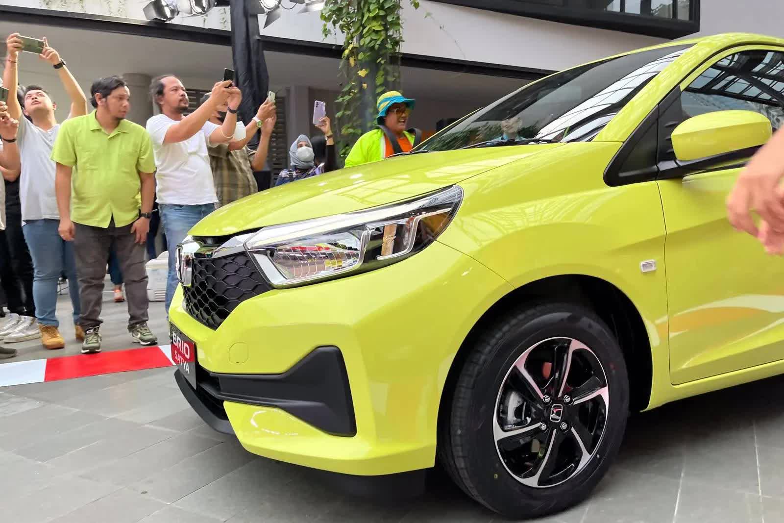 Ra mắt Honda Brio 2023: Đầu mới, màn to hơn, trang bị hơn hẳn bản ở Việt Nam nhưng dễ bị cắt bớt nếu quay lại đấu Hyundai i10 - Ảnh 11.