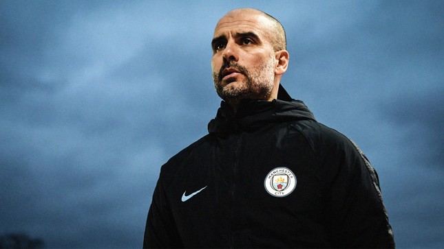 Golfer Pep Guardiola và cú gạt cuối cùng để trở thành bất tử - Ảnh 2.