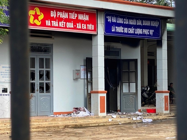 Quyết liệt truy bắt các đối tượng dùng súng vụ tấn công trụ sở Công an tại Đắk Lắk - Ảnh 1.