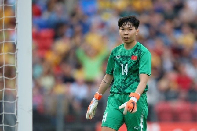 HLV thủ môn tuyển nữ Việt Nam Kim Hồng: ‘Hy vọng vào phản xạ của thủ môn Kim Thanh’
